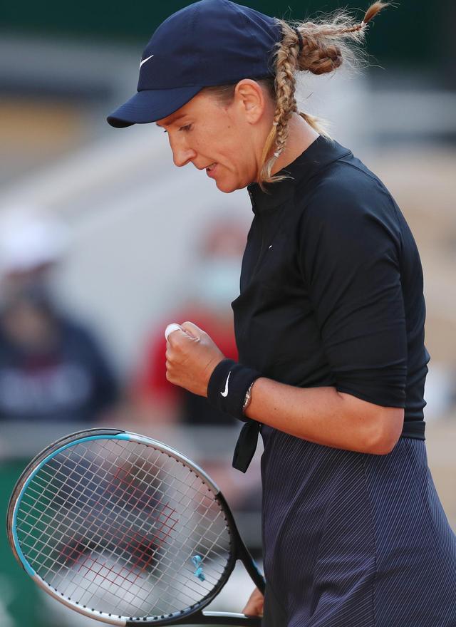 开云中国官网-阿扎伦卡重要时刻晋级下一阶段,法国队带队取胜!全场沸腾不已-开云中国官网