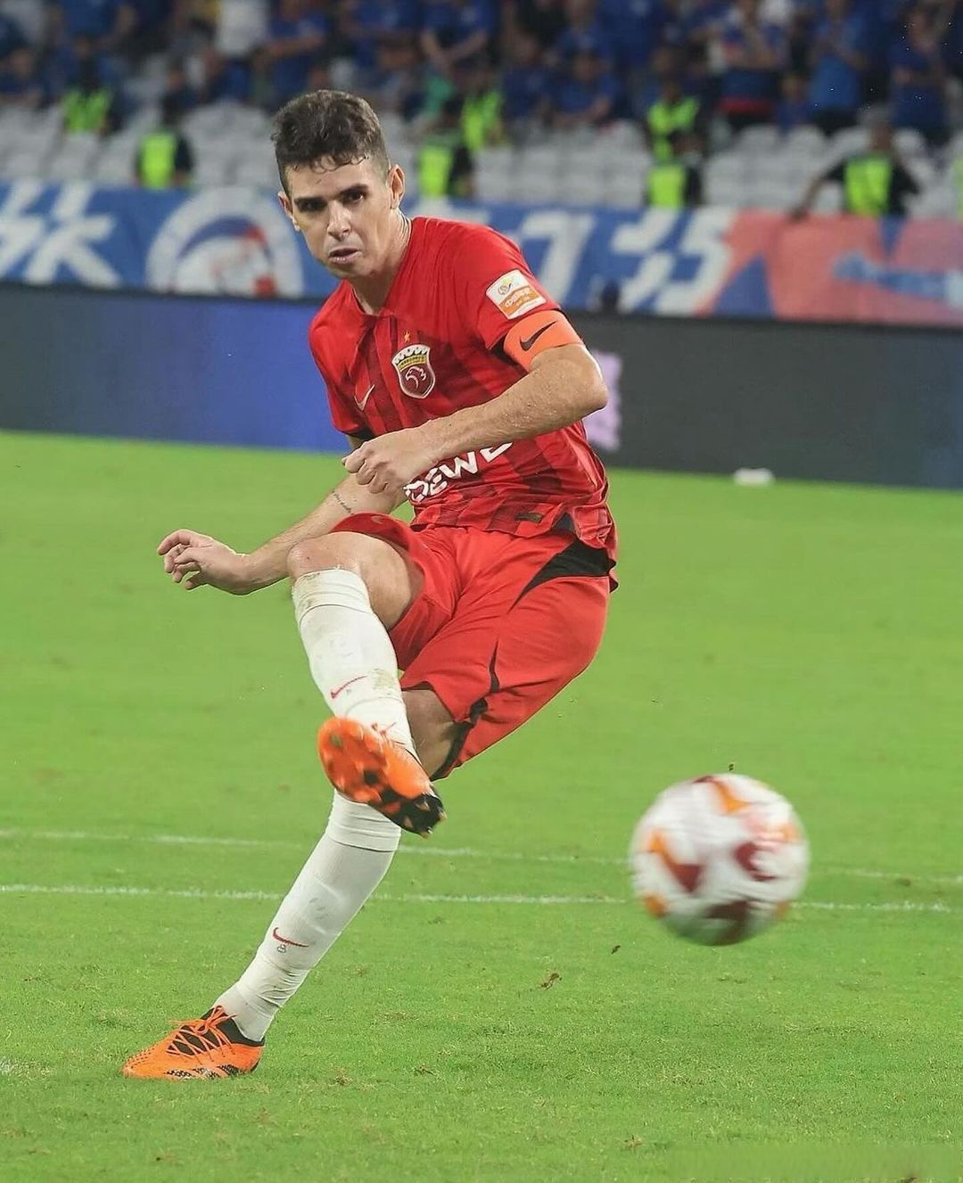 开云体育-转会期本菲卡备战国王杯，远射贴柱细节曝光，震撼外界，更衣室氛围转暖-开云体育