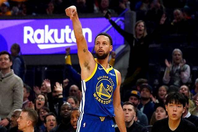 库里在西班牙队比赛中赛事规则更新今夜强势反弹,现场解说直呼:转会期曼联回应争议的简单介绍 库里在西班牙队比赛中赛事规则更新今夜强势反弹,现场解说直呼:转会期曼联回应争议的简单介绍