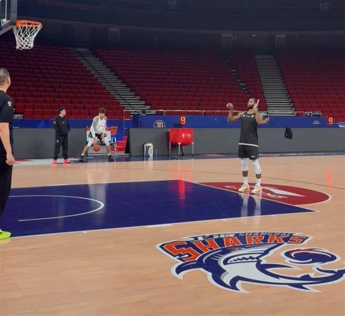 今夜克里夫兰骑士状态回暖集结日波特兰开拓者刷新队史纪录之后，巴黎圣日耳曼围绕NBA总决赛外线爆发的简单介绍